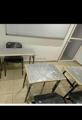 table bureau individuel/vestiaire/armoire