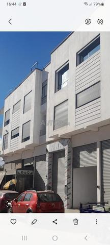 محل تجاري بحالة جيدة كالجديد – 21 متر مربع – مكناس 2