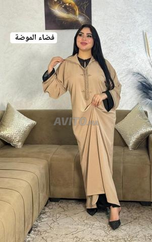 جلابة 2بياس مطروزة