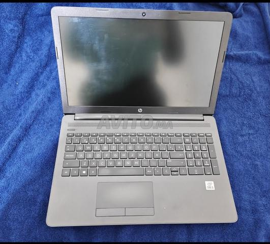 Hp Pc Portable 250 G7 i5-1035G1 8 Go 256 SSD 15,6 - 2