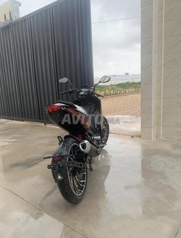 Moto Docker Fame S - 2