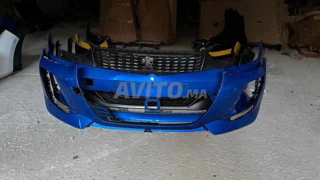 صدام بيجو 208 - 2