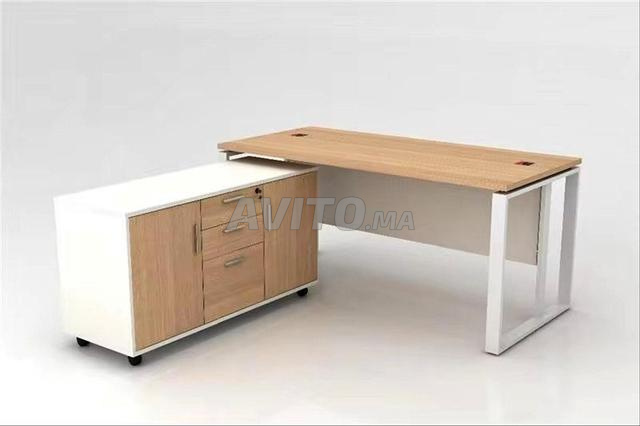 Bureau semi-métallique - 2