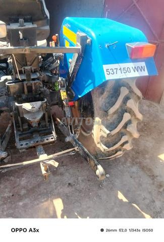 Tracteur presque neuf