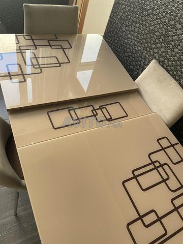 طاولة طعام - 2