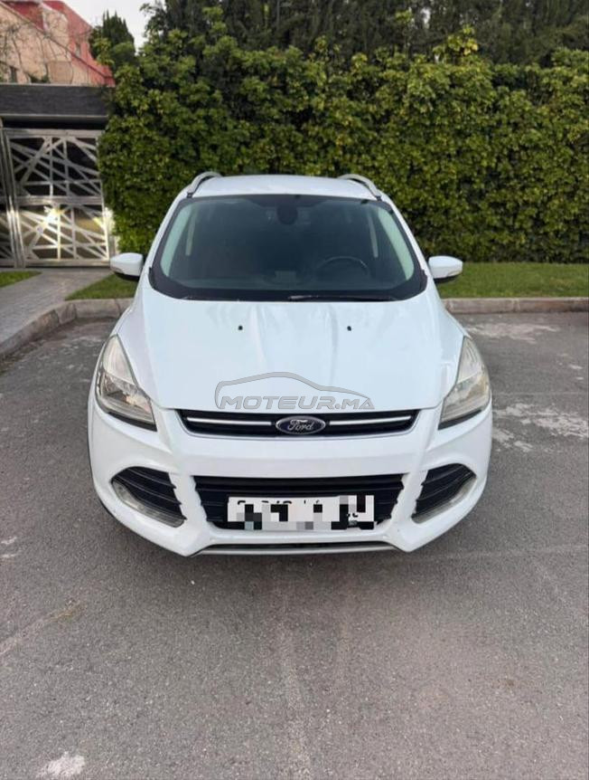 ford kuga titanuim 