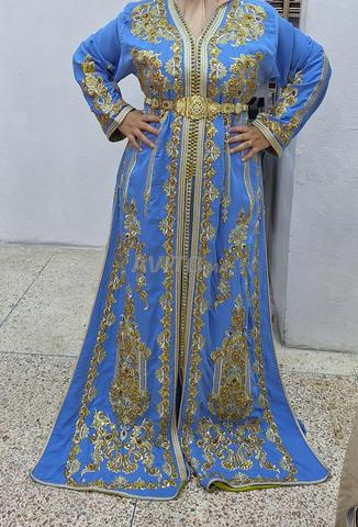 قفطان أنيق بحالة جديدة بثمن مناسب - 2