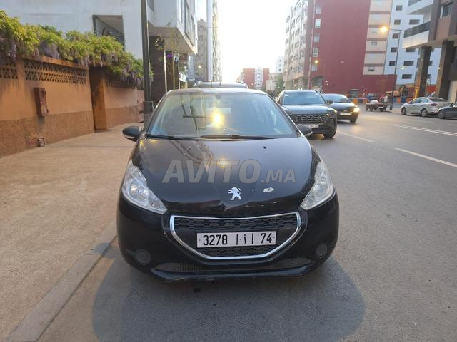 Peugeot 208 - 2