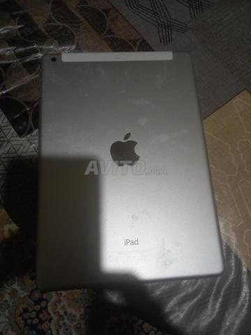 Électronique, téléphones, iPad et vêtements - 2