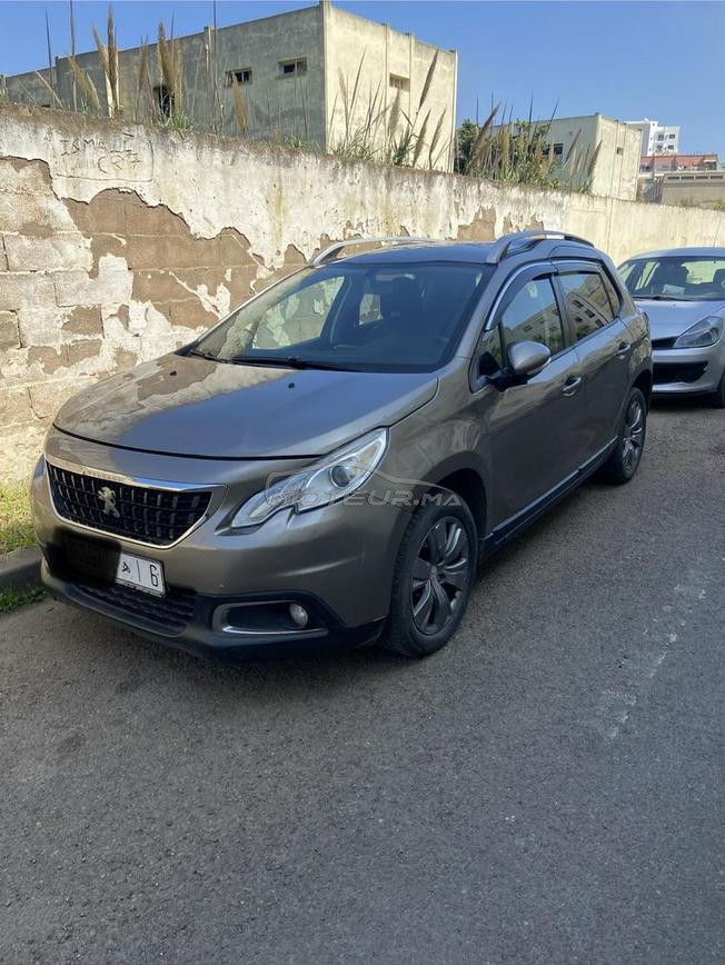 peugeot 2008 bon etat li chari merhba 