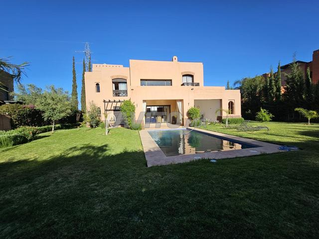 Villa d'exception à louer route de Fès