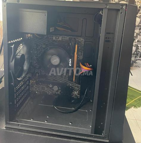 Boîtier MSI MAG SHIELD M301 parfait état - 2