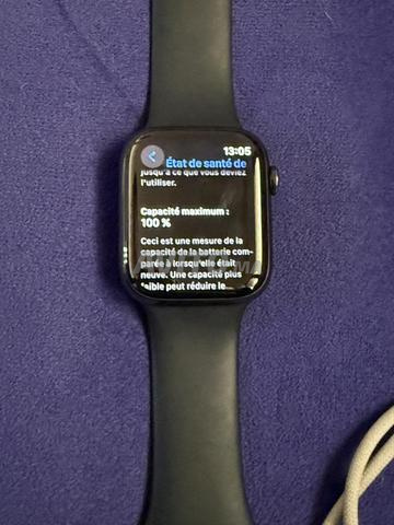 ساعة آبل سلسلة 8 بحالة ممتازة - 2