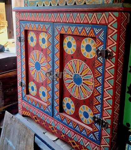 منضدة زينة تقليدية مزخرفة - 2