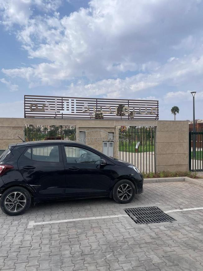 Hyundai Grand i10 Noir 60 000 km Très bon état