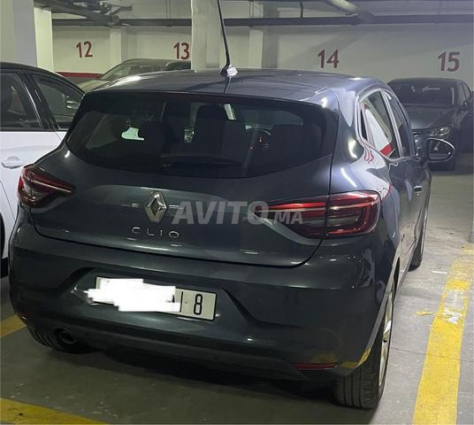 Renault Clio Diesel Manuelle à Casablanca - 2