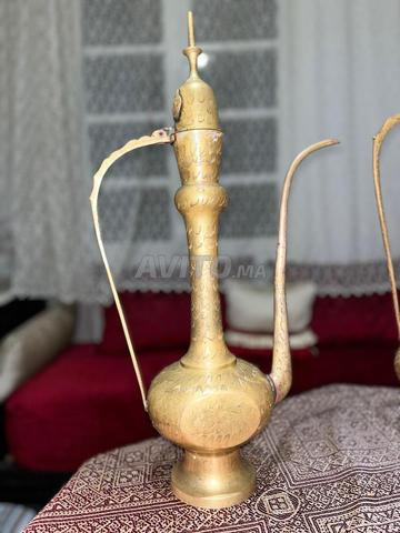 Lot de deux dallahs en cuivre traditionnels - 2