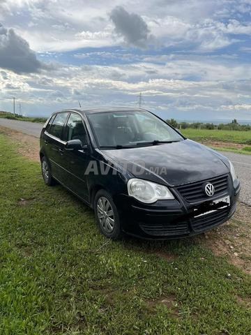 Volkswagen Polo Essence Manuelle 2005 à Casablanca - 2