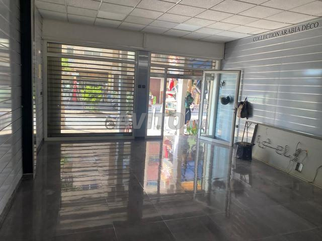 محلاتان بمساحة 44 متر مربع مع القبو في سلا حي شمعو