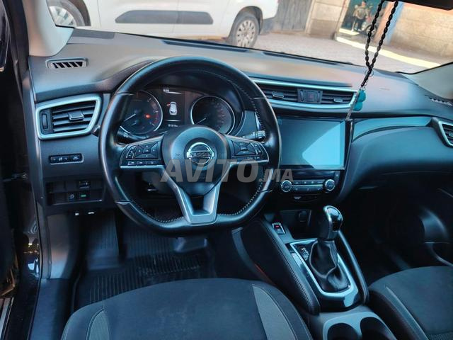 Je mets ma voiture Nissan Qashqai - 2