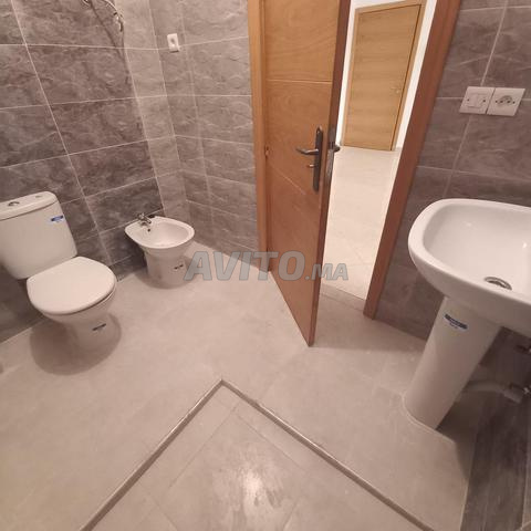 Appartement 3 pièces 80m2 ascenseur syndic 5 minutes de Labata