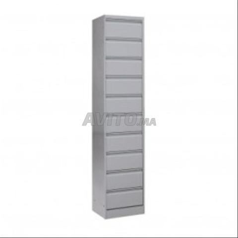 خزانة بفتحات معدنية بـ 10 خانات \ 5\15\20 خانة