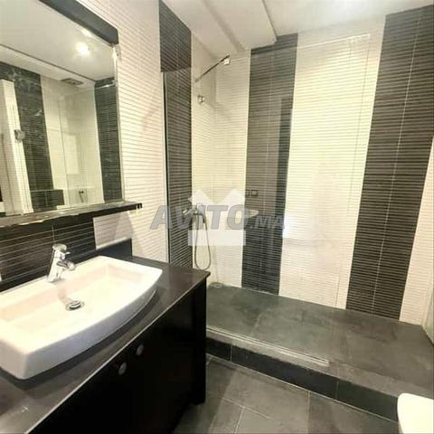 179575-Appt à louer à 16000DH à Maarif - 2