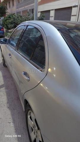 مرسيدس-بنز 270 ديزل أوتوماتيك 2004 في وجدة - 2