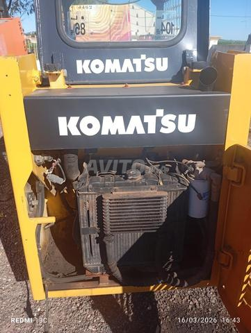 BOBCAT komatsu - 2