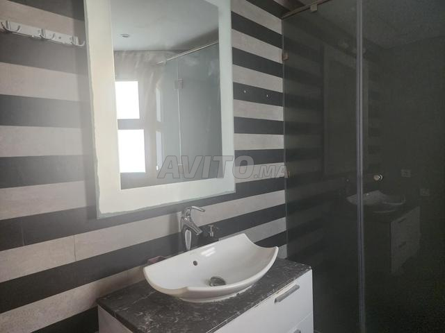 Appt 1ch à vendre 72 m² à Casablanca Marina 9e etg - 2