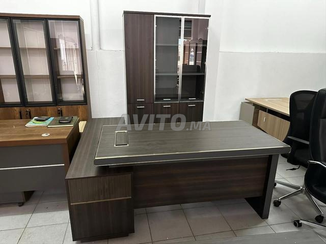 Bureau individuel fonctionnel/fauteuil - 2