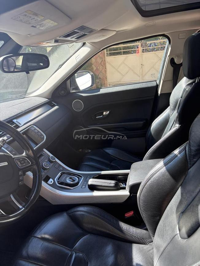 range rover évoque en tres bon etat 