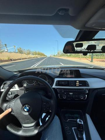 BMW Série 3 Diesel Automatique 2016 à Casablanca - 2