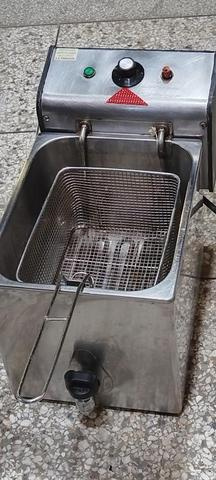 مقلاة كهربائية