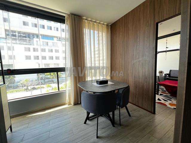 À louer Superbe studio haut standing-90m2 à CFC - image 4