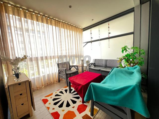 À louer Superbe studio haut standing-90m2 à CFC