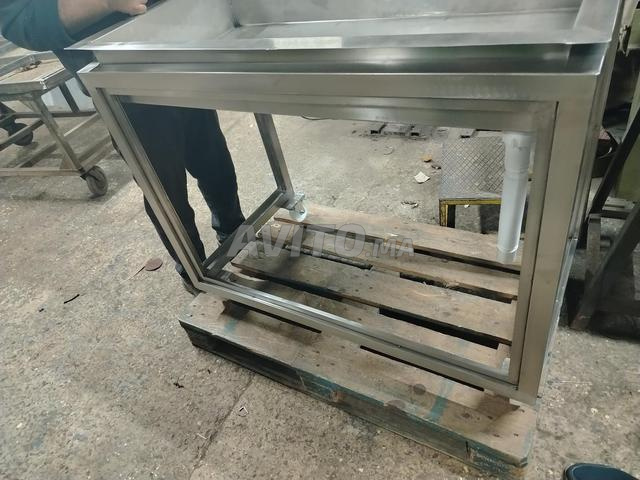 Table inox professionnelle avec évacuation - 2