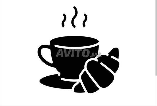 Café équipé sur boulevard