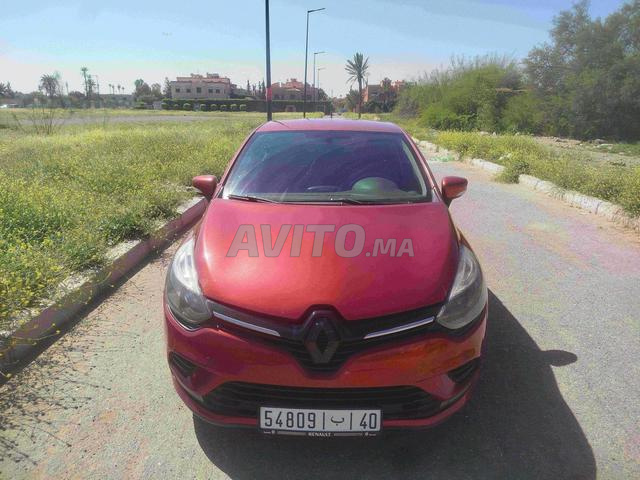 Clio à vendre