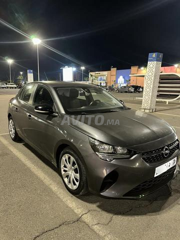 Voiture à vendre premier main diesel 2021 - 2