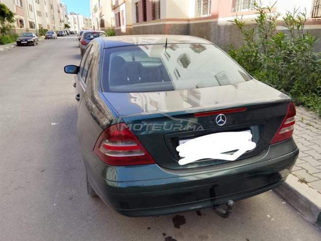 Mercedes-Benz 220 Diesel Automatique 2003 à Temara