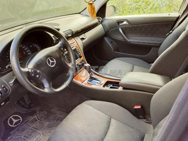 مرسيدس بنز 220 ديزل أوتوماتيك 2003 في تمارة - 2