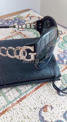 Lunettes de soleil Guess originales neuves - 2