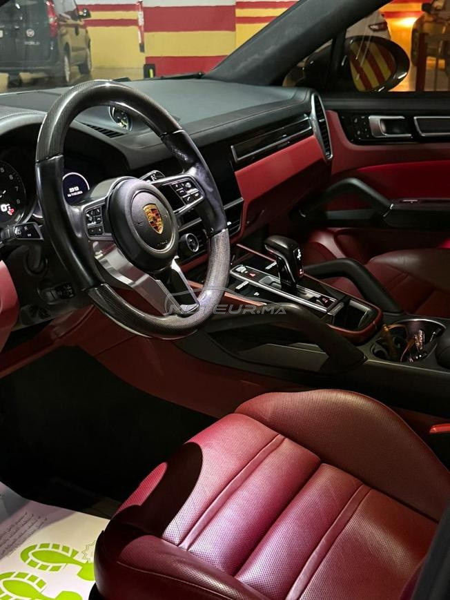 Porsche Cayenne Hybride Automatique 2022 à Tanger
