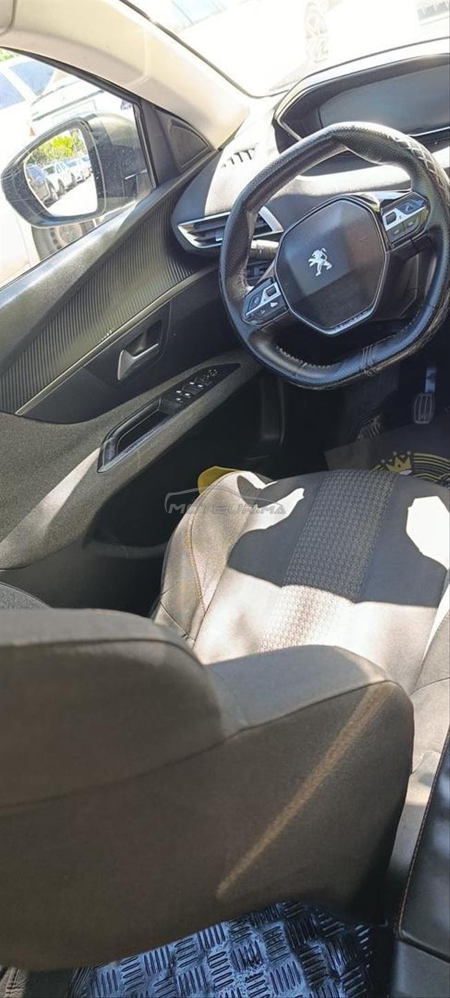 Peugeot 3008 Diesel Manuelle 2018 à Tanger