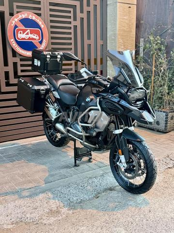 Bmw gs 1250 triple black adventure