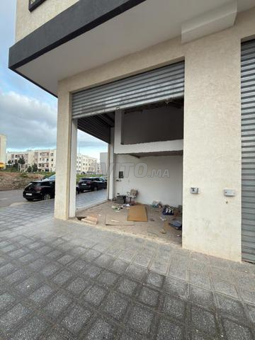Magasin CHOKA 21m2 soupente 10m2 - 2