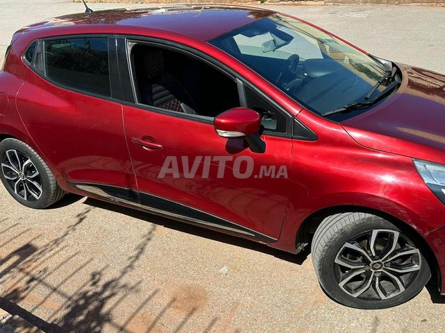 سيارة ممتازة جداً للبيع