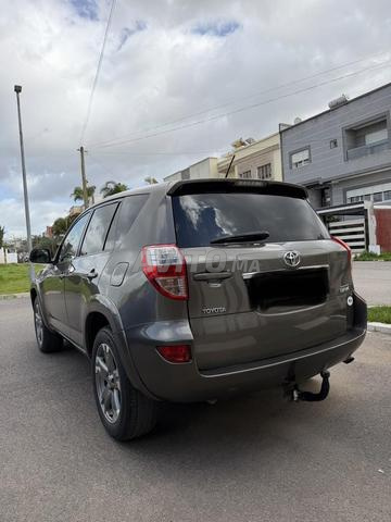 Toyota RAV4 - 2