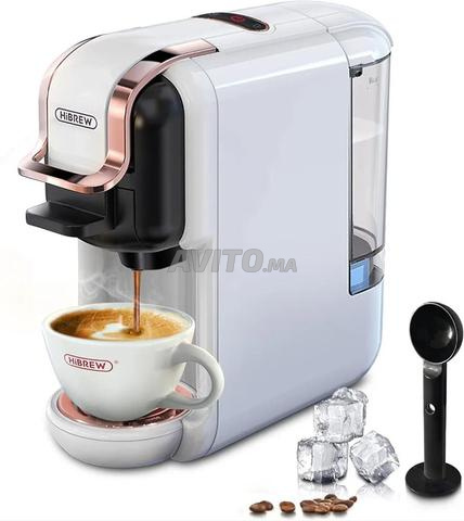 Machine à café // مكينة القهوة